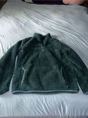 Woman’s Plush Quarter-Zip Sherpa Jacket - Green